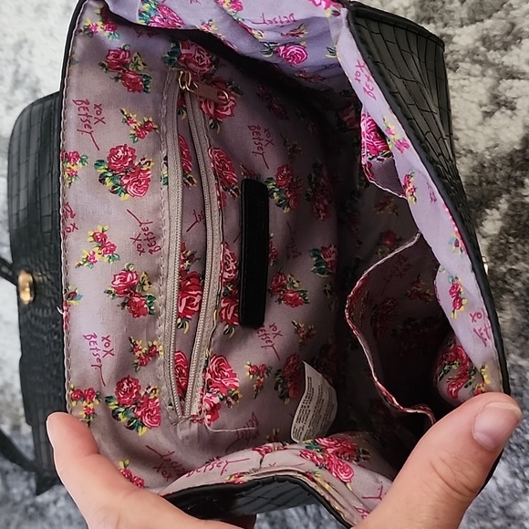 Betsey Johnson Pocketbook - Picture 3 of 6